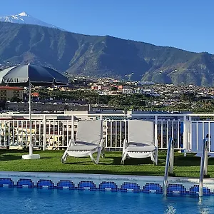 Skyview Tenerife Apartahotel